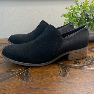 Toms / Shaye Black Suede Booties sz 7